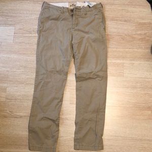 Hollister Chinos